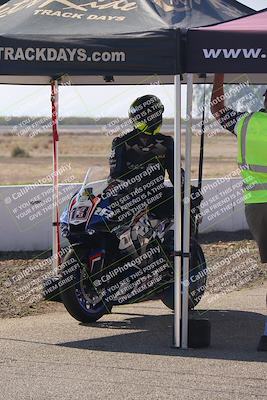 media/Nov-03-2025-Lets Ride (Mon) [[4d74c1c4d3]]/A Group/Grid/